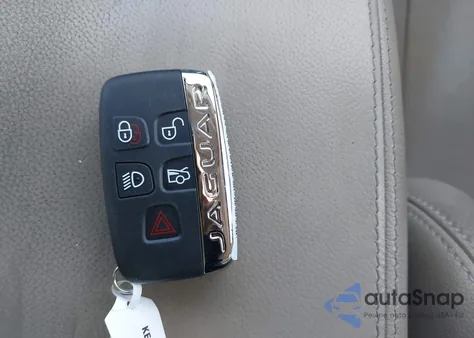 2014 Land Rover Range Rover Evoque Pure z USA, uszkodzony, nr VIN SALVP2BG6EH903455